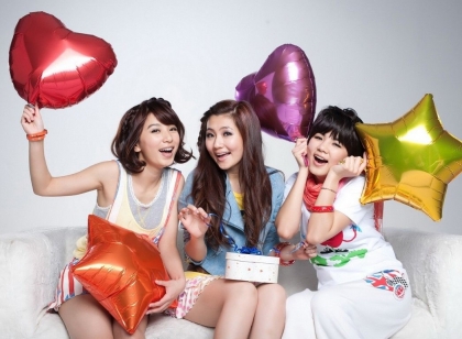 SHE 经典造型 你还记得SHE当年的经典歌曲有哪些吗?