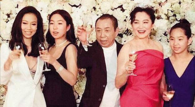 林青霞被爆离婚 一代女神也躲不过烟火气的人生