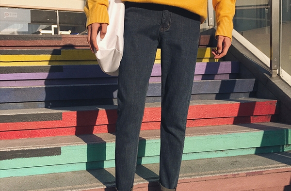 男士小黑裤穿搭 让一条小黑裤承包你一整个四季