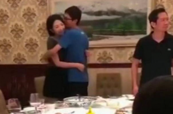 方正拍摄者被停职 证券圈居然会有那么多惊人的内幕!