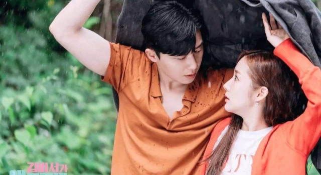 女朋友生气这么哄 还怕她不理你？