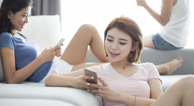 怎么微信和女生聊天 这么聊天让女生主动爱上你