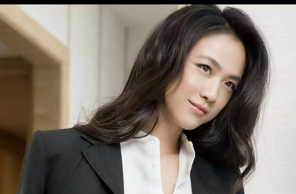 汤唯晒丈夫女儿合影 让我们见证了他们的幸福