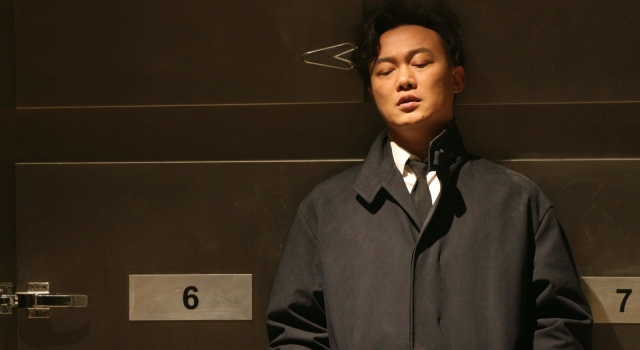 陈奕迅新专辑歌曲歌词 LOVE一张记录友谊的专辑