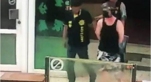沉迷网络杀害邻居怎么回事？网瘾少年玩游戏走火入魔