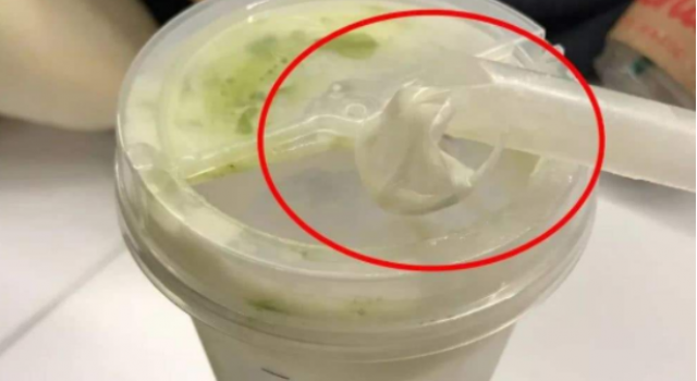 喜茶喝出指套怎么回事？是他人栽赃陷害还是食品问题？