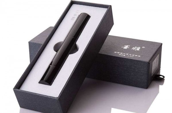 使用墨雅眉毛滋养液 还你自然健康浓密的眉毛