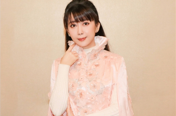 孟庭苇被曝离婚内幕，竟因为一个女助理