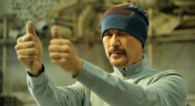 徐锦江回应撞脸海王，与妻子相识的武侠小说