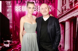 CARA DELEVINGNEʽΪȫDIORϰȻҫ