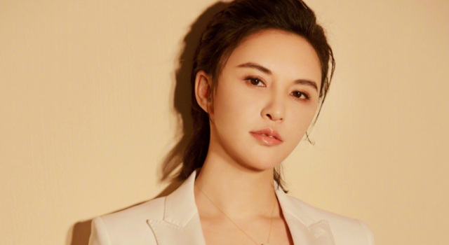 莫小棋预言袁姗姗？娱乐圈神婆遭当事人打假