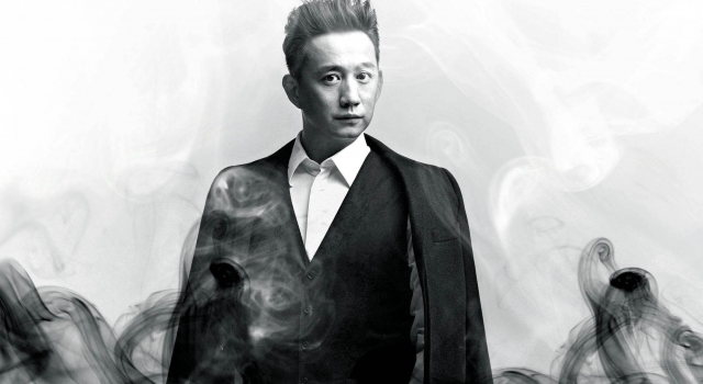 感受黄磊的迷人自信 让我们来看看大叔穿什么更好看
