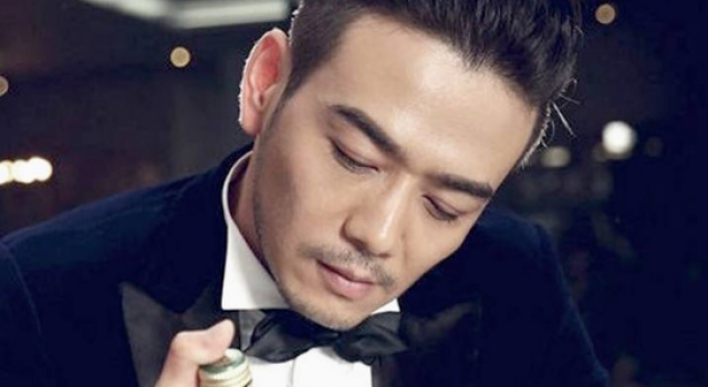 男生背头发型之如何展现你放纵不羁的时尚魅力