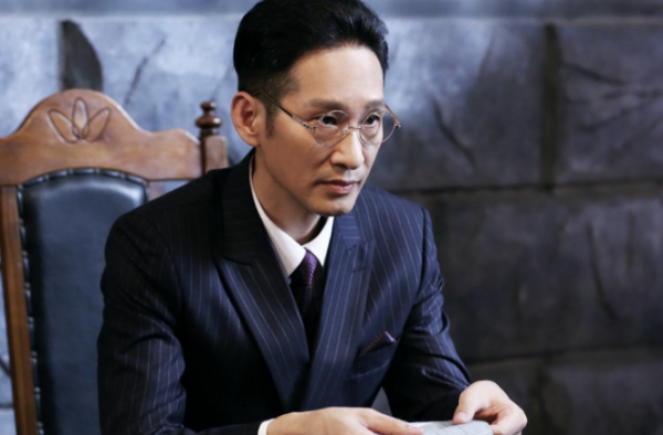 王劲松怒斥演员 年轻演员不专业？ 背台词也值得表扬？