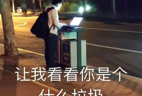 ϺӴ Ͱǰɫ