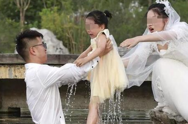 官方查最美婚纱照 最美婚纱照摆拍？这是真的吗？