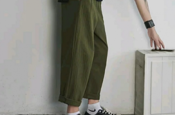时尚的男生休闲裤 带给你今年夏天最舒适的享受