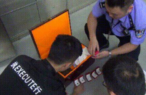 老赖藏5500万珠宝 真的值这么多吗？看看专家鉴定结果