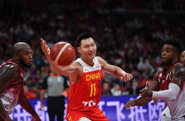 中国男篮不敌委内瑞拉遭淘汰 王仕鹏怒批球员 咋回事？