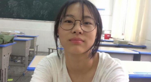 失联女孩母亲确认遗书为女儿笔记 都是代沟惹的祸