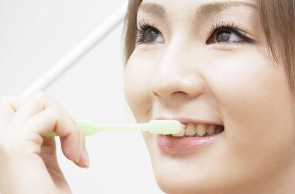 怎么选择牙膏 想要一口洁白牙齿 就别再乱用牙膏了