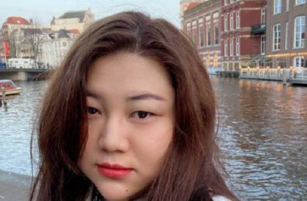 杨天真 人血馒头 网友：你把警察消防员放在什么位置
