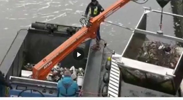 气泡屏障阻挡海洋垃圾 荷兰治污出奇招 网友：全球推广