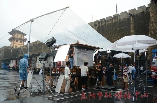 淡季不淡！百余剧组驻扎横店迎“开机潮”