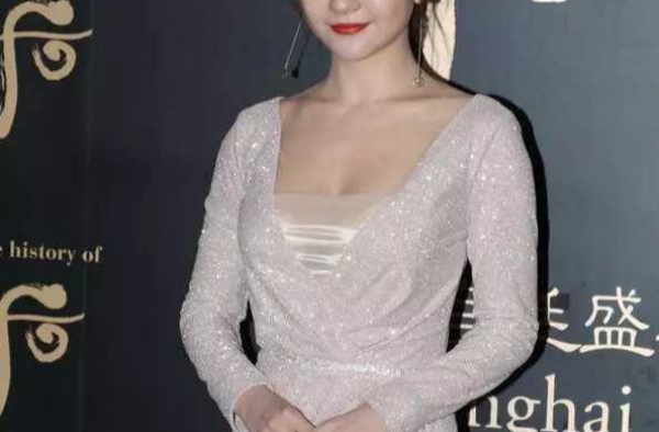 有种风韵犹存叫39岁的杨蓉，女人味十足，至今无绯闻