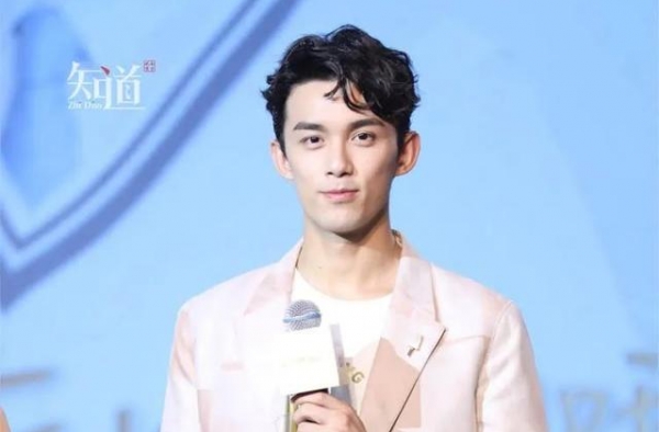 争破头抢番位的中国明星们，拜托醒醒吧