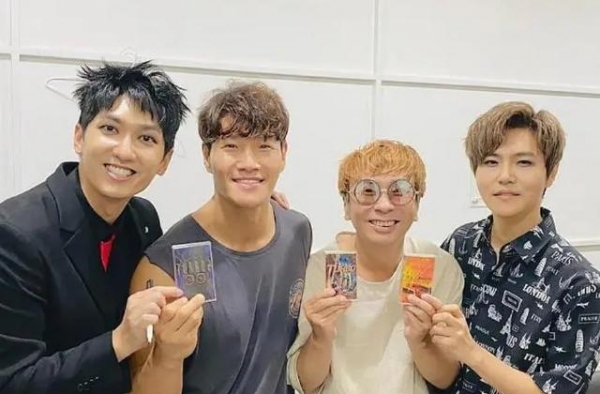 刘在石组合获第一，最新期RunningMan黑懵回归