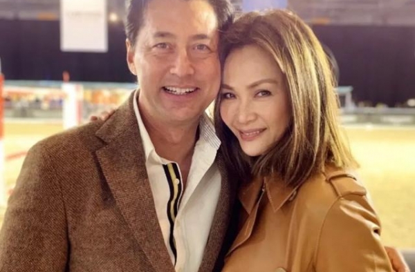 恭喜！TVB男演员名模老婆升级“婆婆”，80年代入行今身材好
