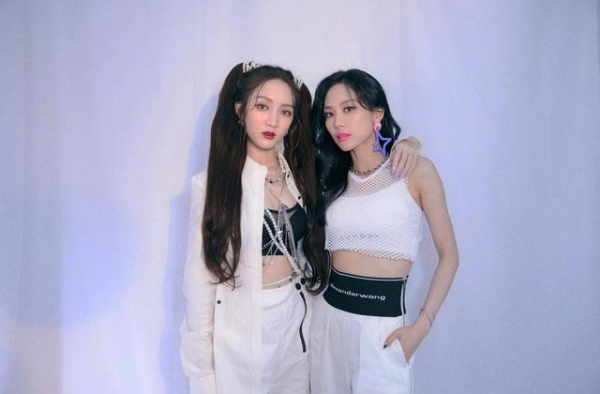 归国三代女艺人现状：宋茜成功转型，孟佳王霏霏终凭《姐姐》翻红