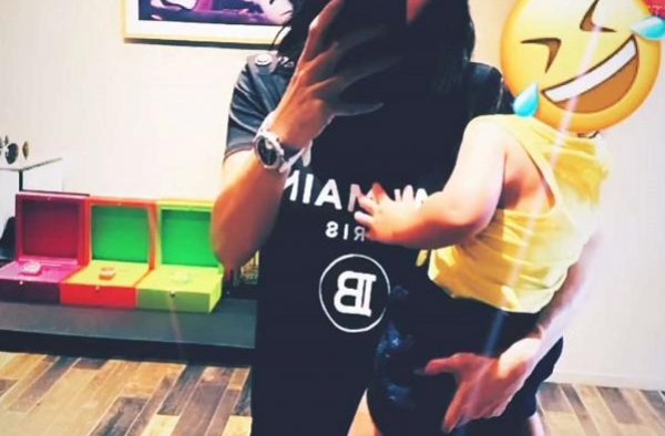张柏芝坑苦了谢霆锋，未婚生子还不说孩子生父，老让前夫背锅好么