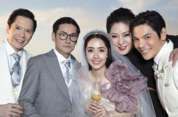 郭碧婷临产在即，因未扯结婚证屡传婚变，郭爸力挺女婿向佐怼黑粉