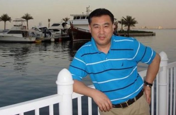 张宏明：著名“央视一哥”，今落魄成空巢老人，吃根冰棍都被群嘲