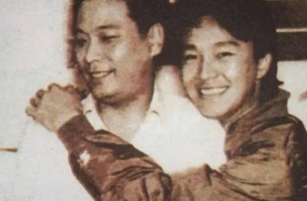 担心5小时写出的剧本太烂，大咖都不愿参演，不成想却成经典