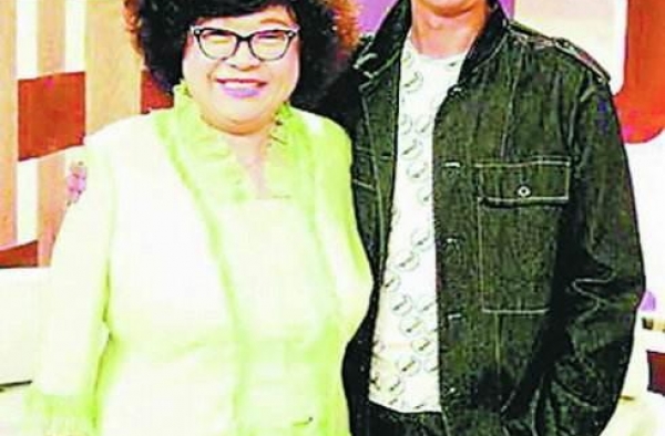 是郑少秋忘恩负义，还是沈殿霞仗势欺人？相伴十年，为何分道扬镳