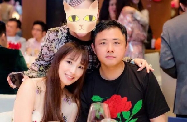 6年生四胎得55亿的吴佩慈，她的婚姻到底是赢了还是输了？