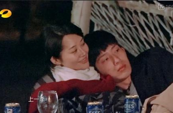 51岁的许晴不婚不育，她终于承认：如果他没有死，我已是孩子妈