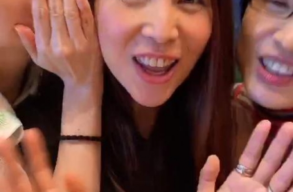 洪欣陈法蓉为蔡少芬庆生独缺朱茵，张晋携女儿合唱生日歌好温馨