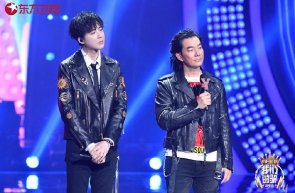 《我们的歌》后，任贤齐、刘宇宁再合体，编新歌干农活只为一件事