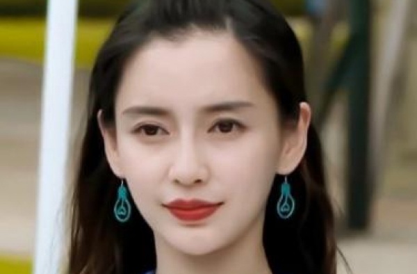 baby身高168，谭松韵身高162，两个人同框后：谁说谎了
