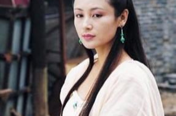 这7位女星都演过嫦娥，最令人意外的是，还有迪丽热巴