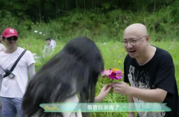 徐峥11岁女儿近照曝光，气质出尘五官像爸爸，曾被陶虹说不漂亮