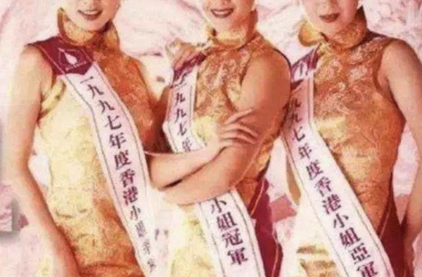 46岁翁嘉穗高调复出开专栏，身材样貌仍出众，曾与佘诗曼选港姐