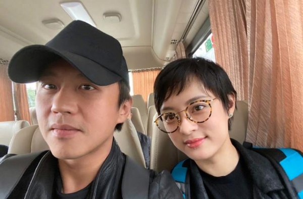 给孙俪送了个屁？邓超选生日礼“翻车”后，圆场方式太“邓超”