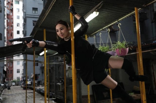 入行12年，新任TVB“霸屏女王”高海宁成夺奖热门