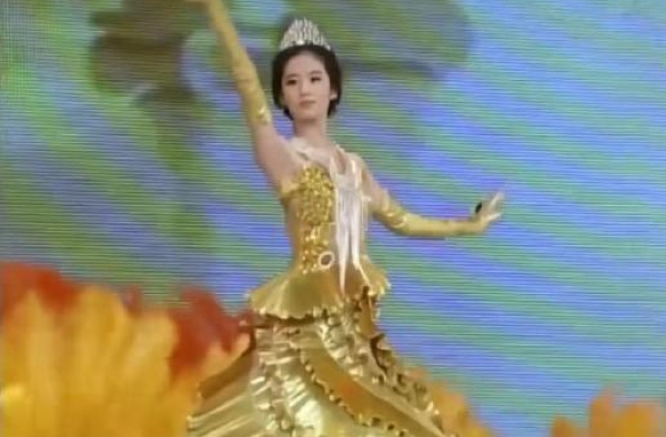 8位“金鹰女神”候选人出炉，宋茜赢面大，而虞书欣成最大争议