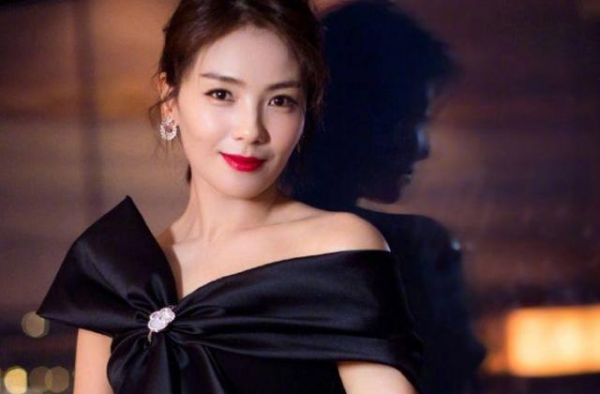 最低调的4位实力派女演员，绯闻和她们不沾边，过于优秀